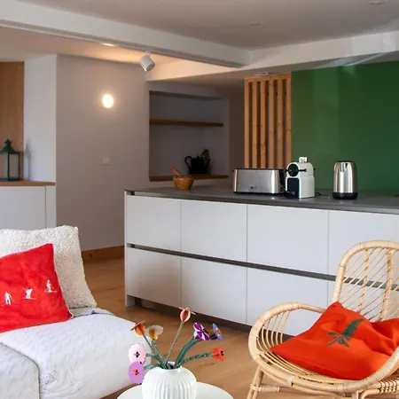T4 Spacieux Avec Balcon Aux Pieds Des Sentiers Avec Vue Sur Les Montagnes - Jusqu'a 8 Personnes 아파트