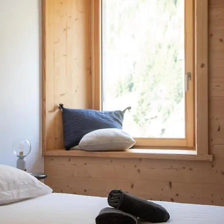 T4 Spacieux Avec Balcon Aux Pieds Des Sentiers Avec Vue Sur Les Montagnes - Jusqu'a 8 Personnes 아파트